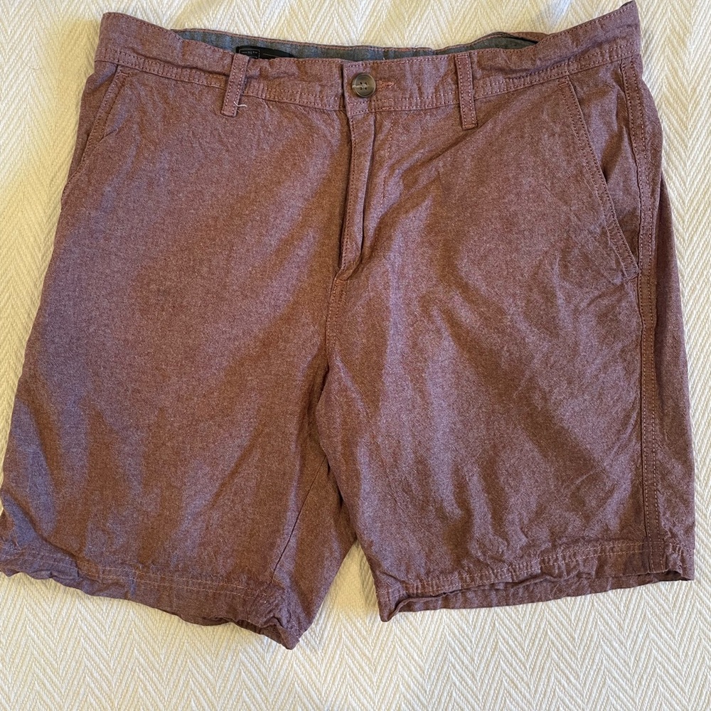 14th & Union linen-blend men’s shorts in burgundy